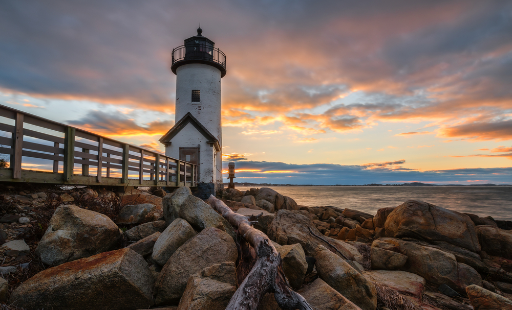 Best Coastal Towns to Live in Massachusetts